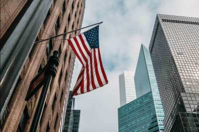 В Гренландию к "двум собачьим упряжкам" направят норвежских военных для помощи