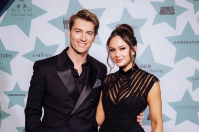 Светский дайджест: Алексей Воробьёв и Аида Гарифуллина, Светлана Бондарчук и Мария Миногарова на ужинах и выставках