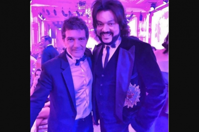 Элтон Джон и Филипп Киркоров зажгли на свадьбе внучки российского миллиардера