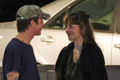 Попалась на горячем: звезда "50 оттенков серого" замечена с новым возлюбленным