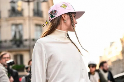 Как носить бейсболку осенью 2025 года, чтобы выглядеть стильно